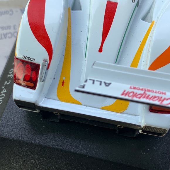 Minichamps 1/43 Audi R8, Lemans 24 Hr. 2001, - Picture 7 of 9